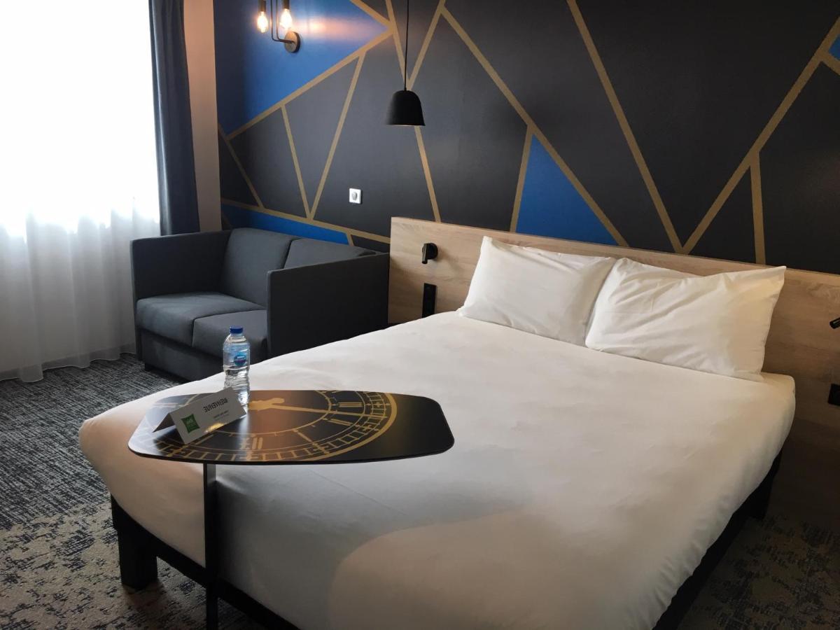 Ibis Styles Valenciennes Petite Foret 외부 사진